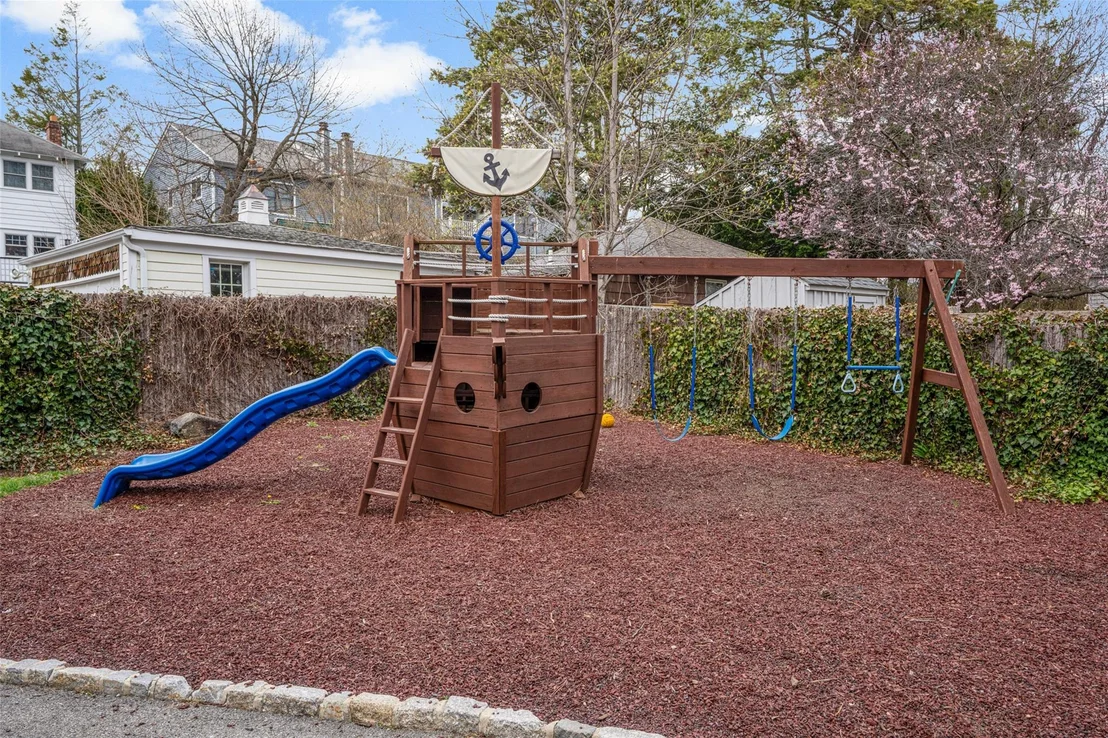 Photo of Unit 32 at 32 Waters Edge