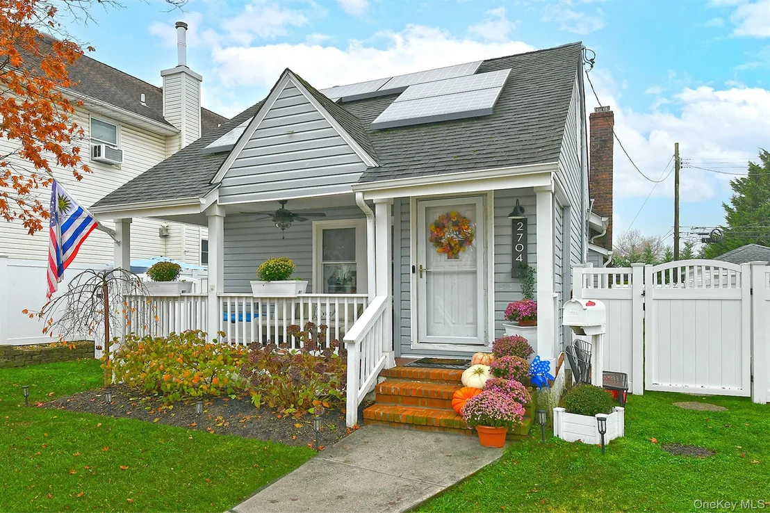 Photo of 2704 Beach Drive