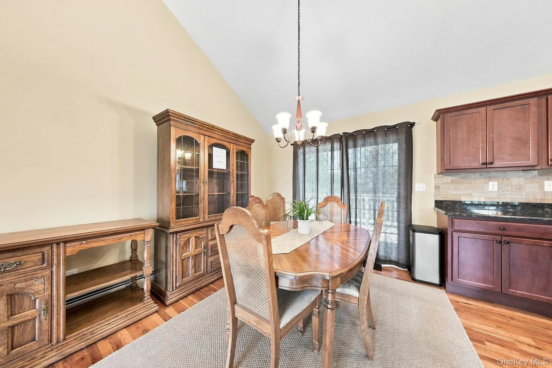 Photo of 236 Springbrook Road