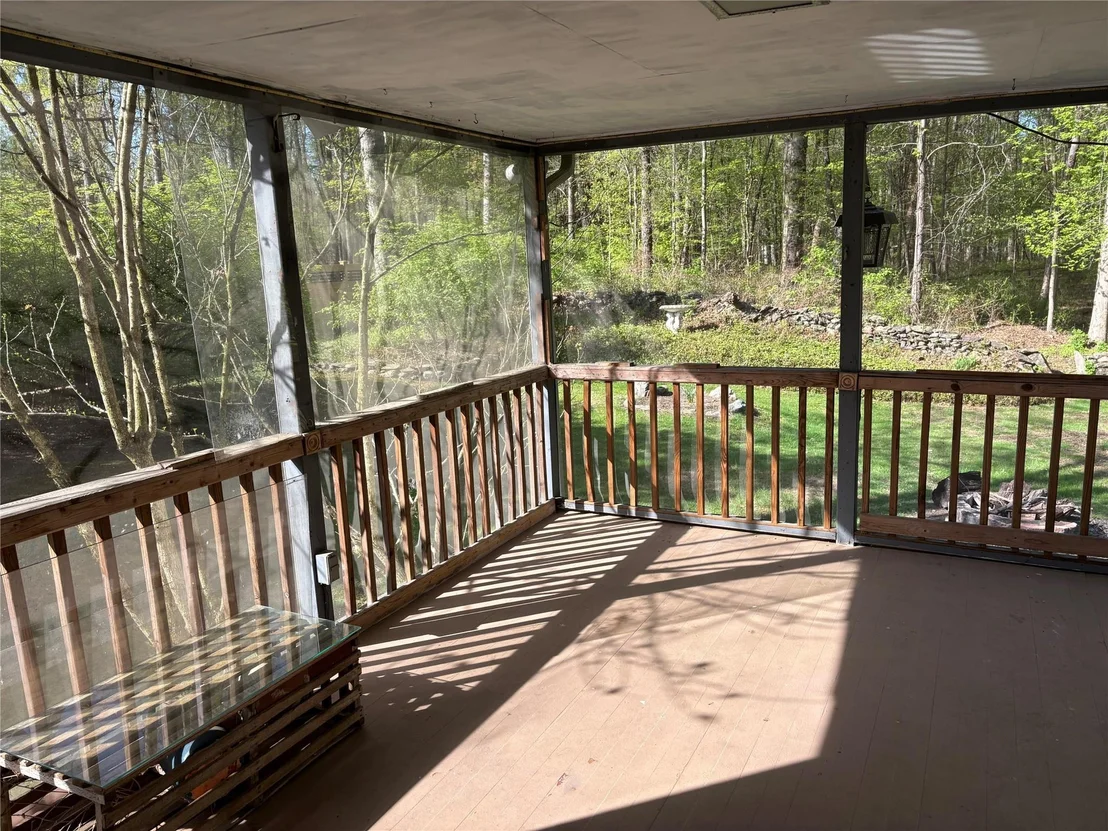 Photo of 10 Fox Hill Road