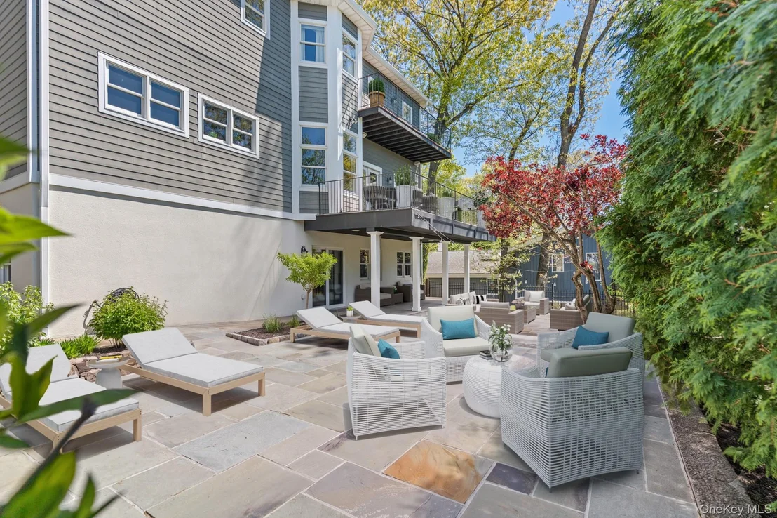 Photo of 3 Lewis Avenue