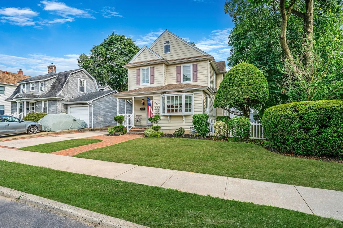 Photo of 125 Shields Avenue