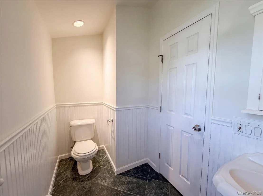 Photo of 43 Highland Avenue