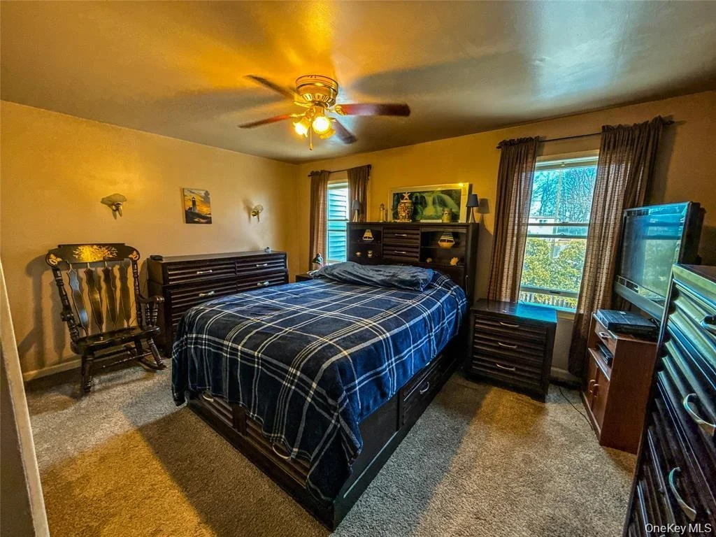 Photo of 33 Muntz Lane