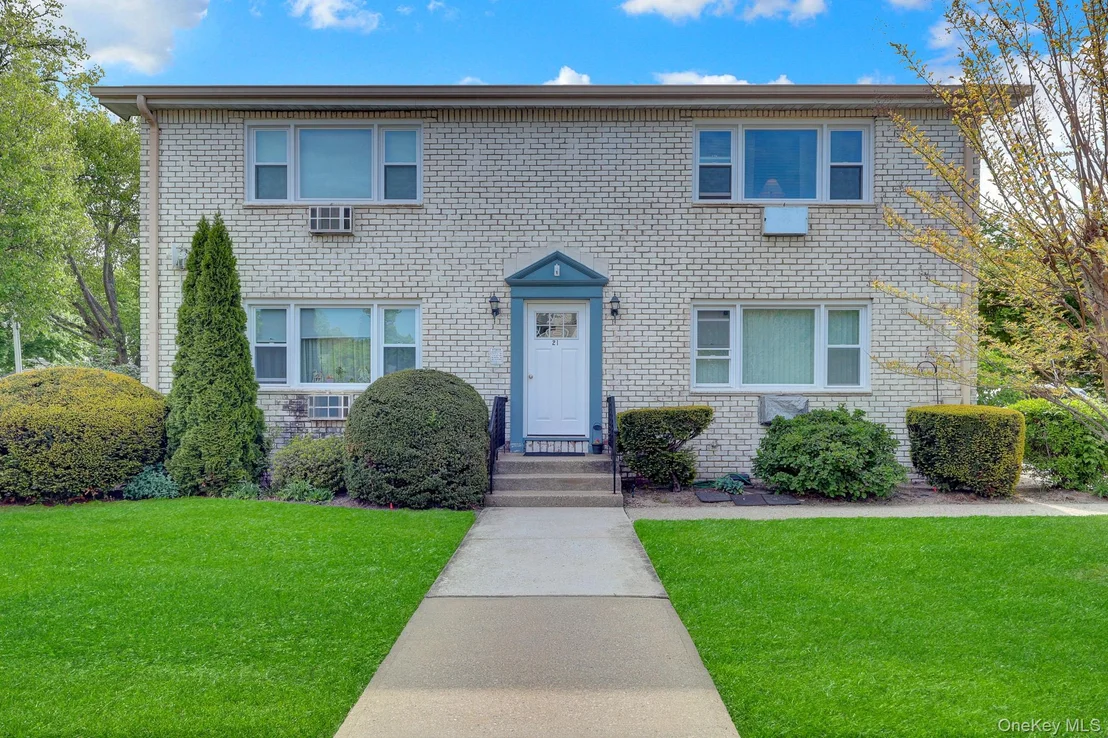 Photo of Unit 2B at 21 Toehee Place