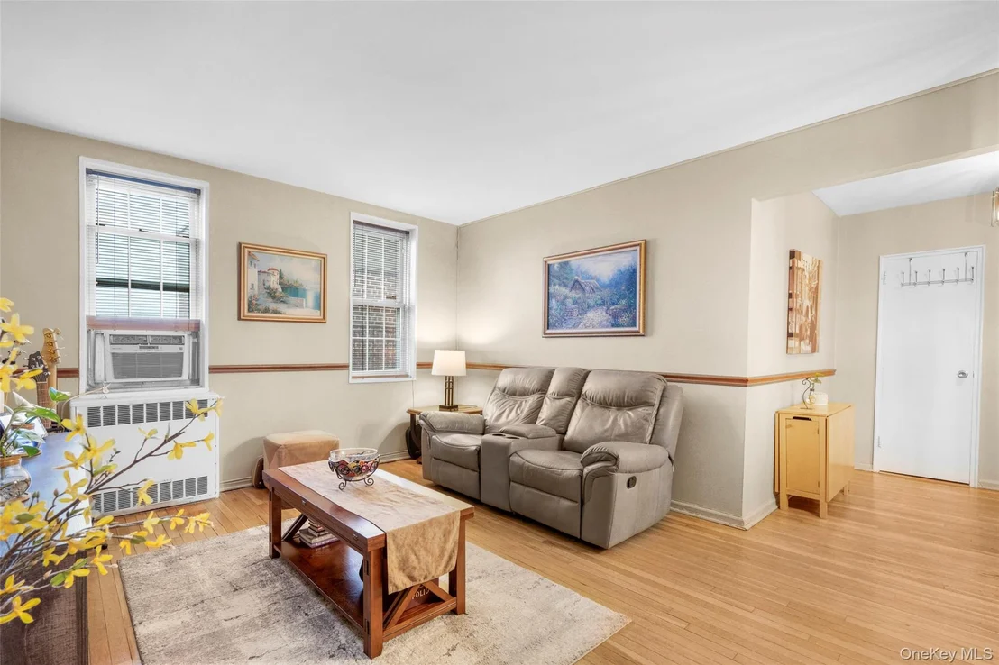 Photo of Unit B65 at 786 Bronx River Road