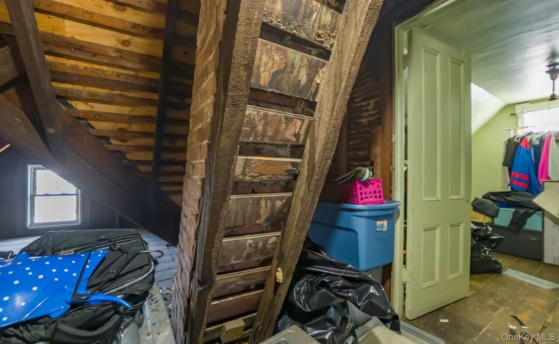 Photo of 524 Simpson Place