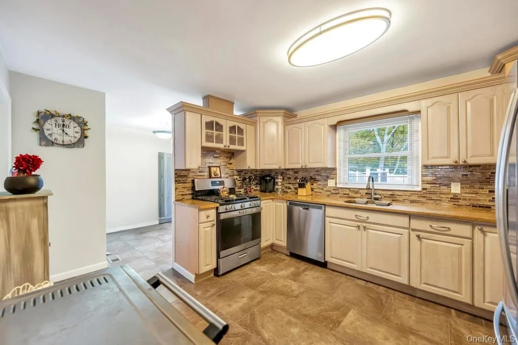 Photo of 45 Floradora Drive