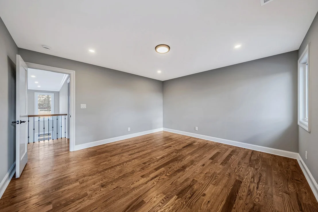 Photo of 72 Crescent Lane