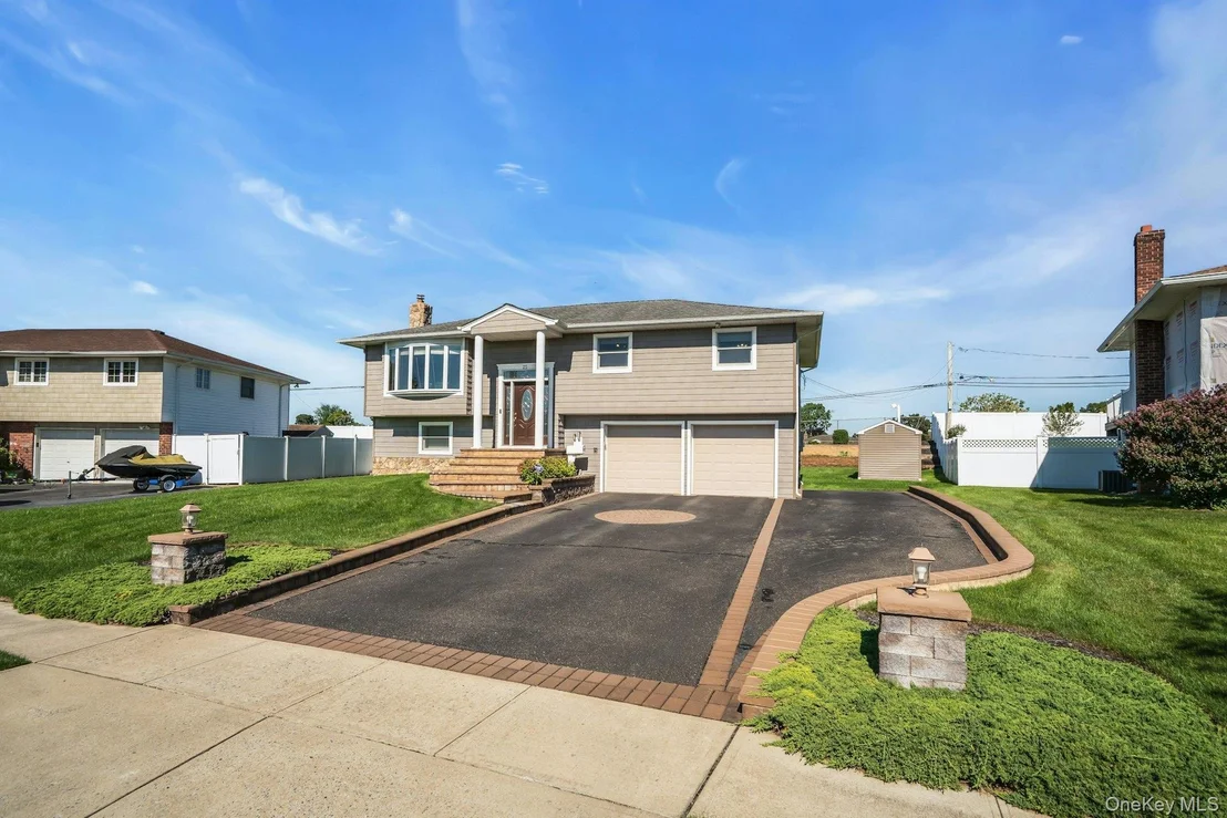 Photo of 25 Heather Crescent