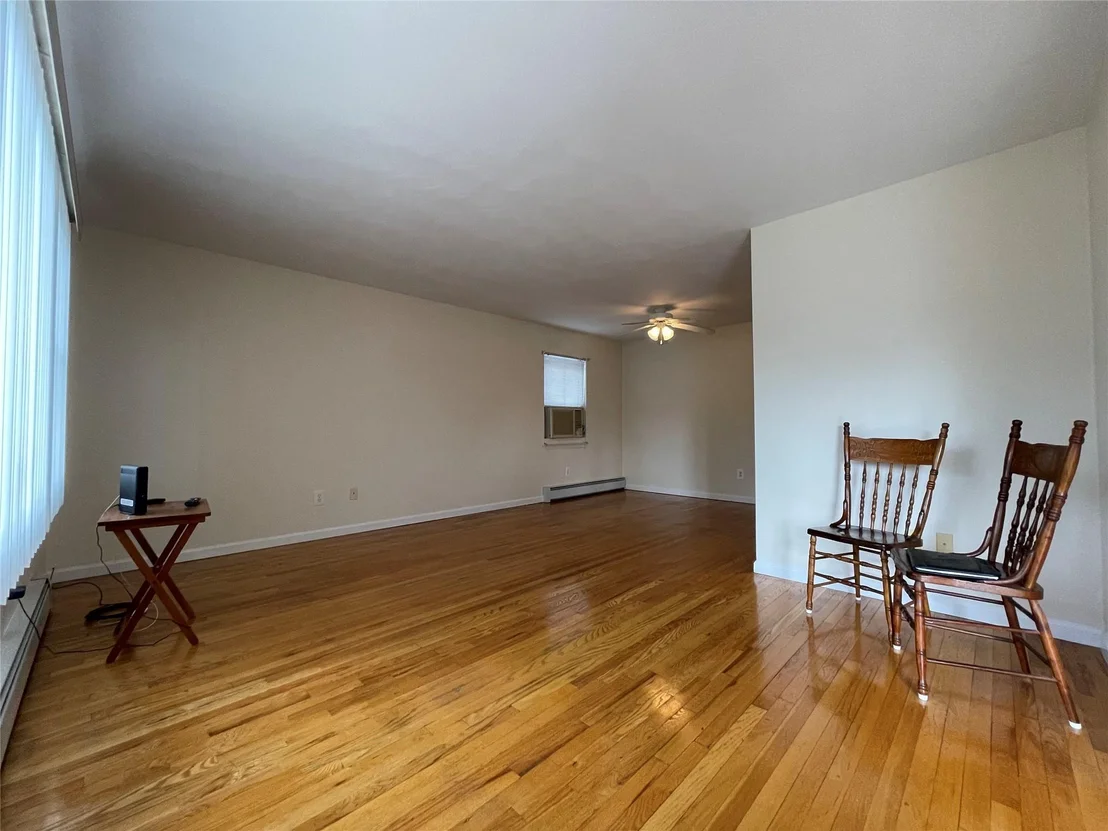 Photo of 1655 Lewis Road