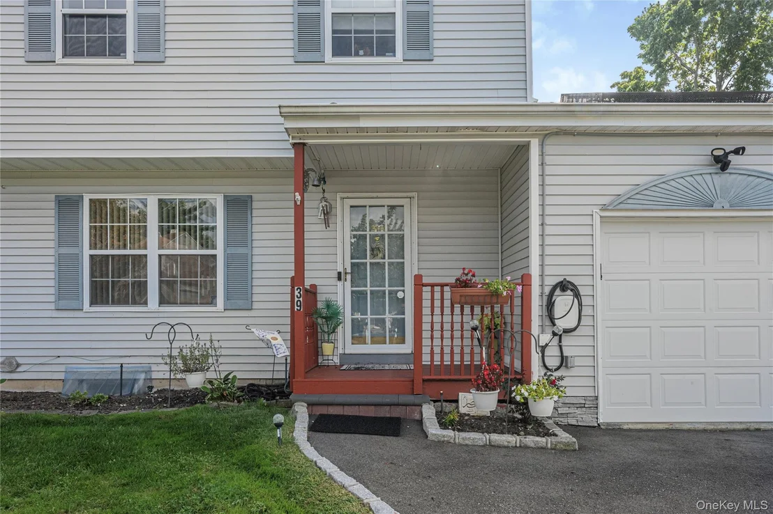 Photo of 39 Elm Street