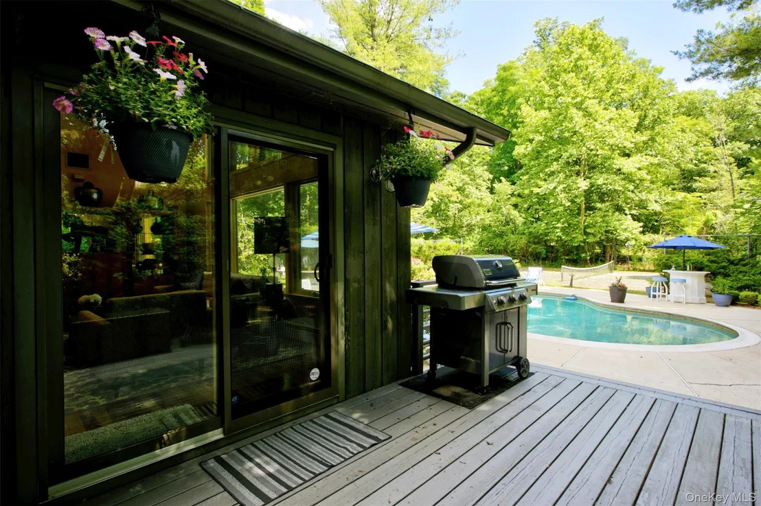 Photo of 1 Sassi Drive