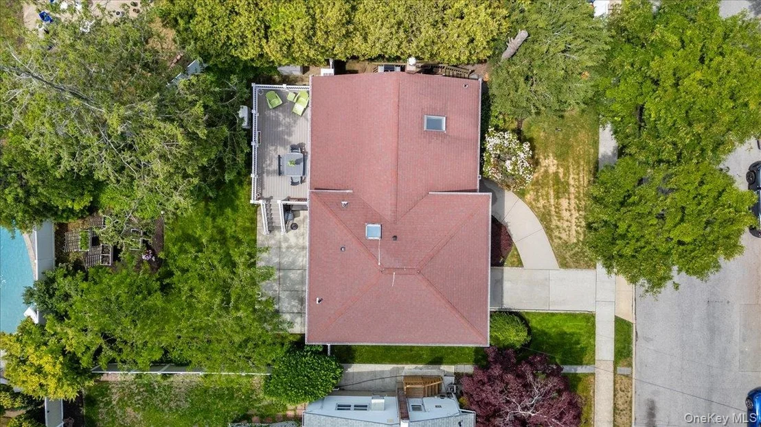 Photo of 964 Cherrywood Drive