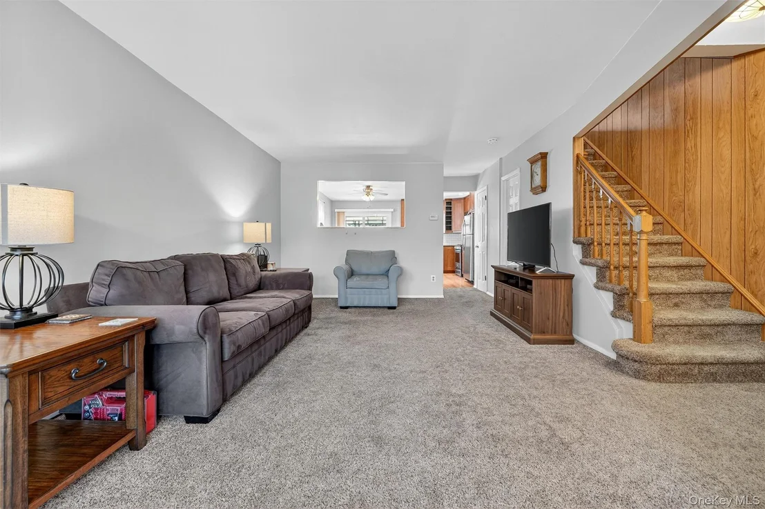 Photo of 283 Calhoun Avenue