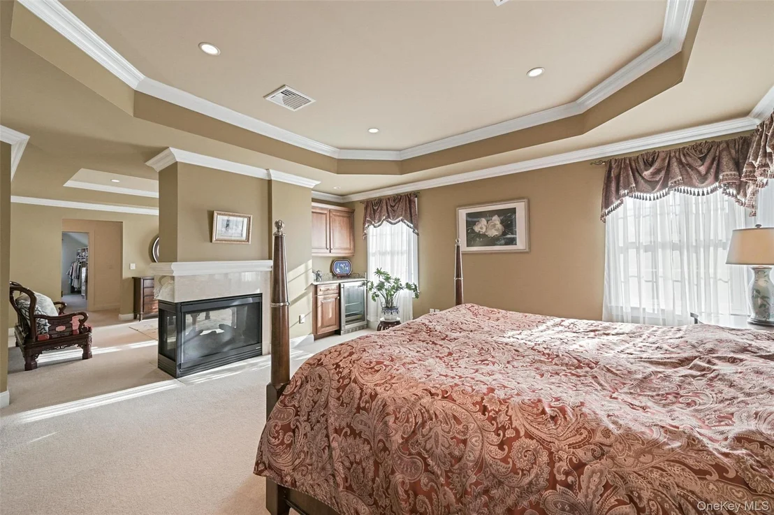 Photo of 42 Deangelis Drive