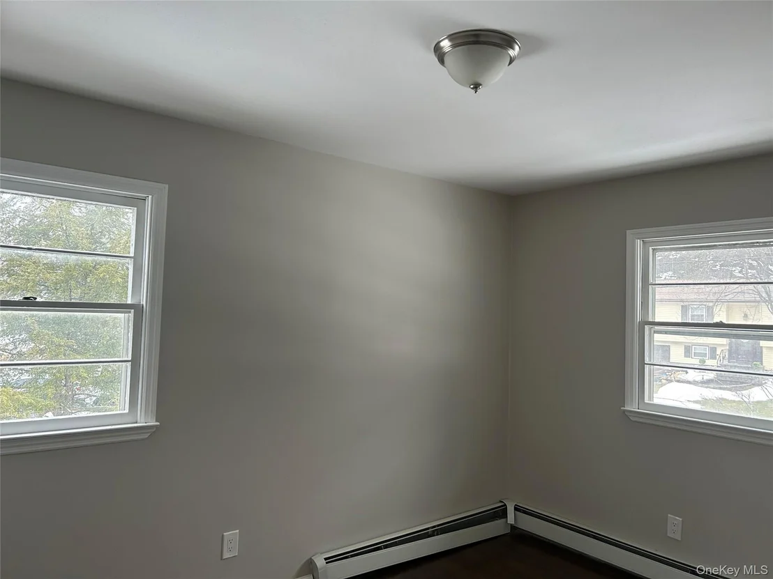 Photo of 104 SUTTON PARK Road