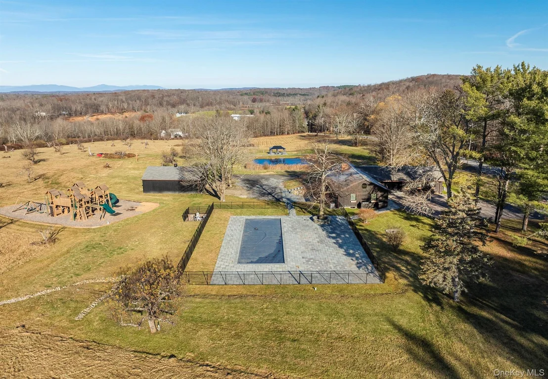 Photo of 97 Valley Farm Road