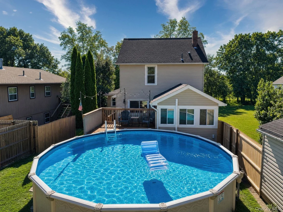 Photo of 8 Budd Avenue