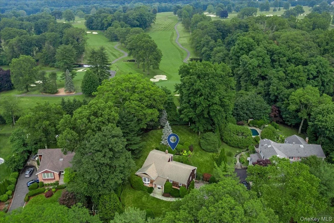 Photo of 35 Pinehurst Drive
