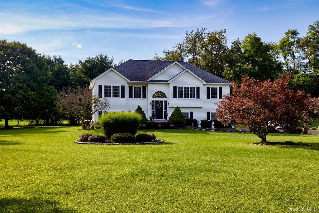 Photo of 274 Robinson Lane