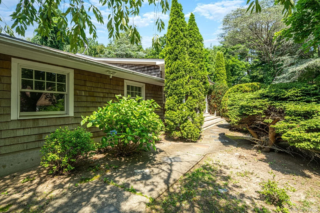 Photo of 20 Dolphin Way