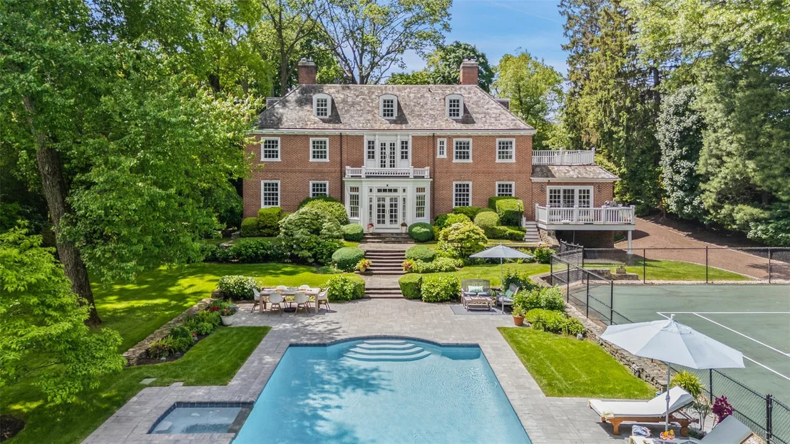 Photo of 45 Forest Avenue
