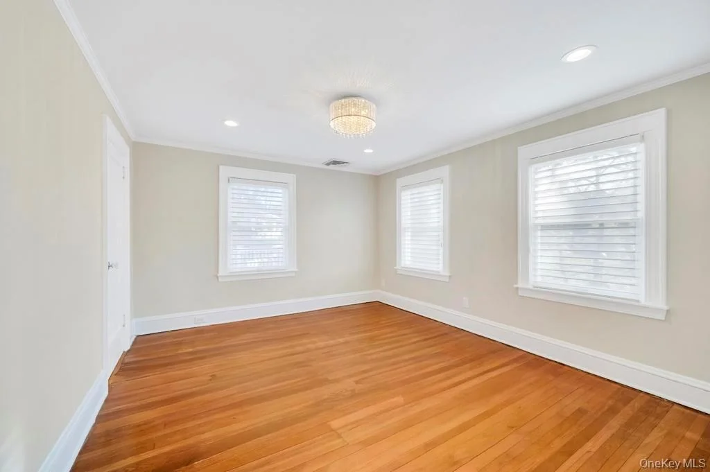 Photo of 9 Sycamore Drive
