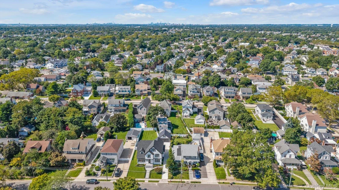 Photo of 27 2nd Street
