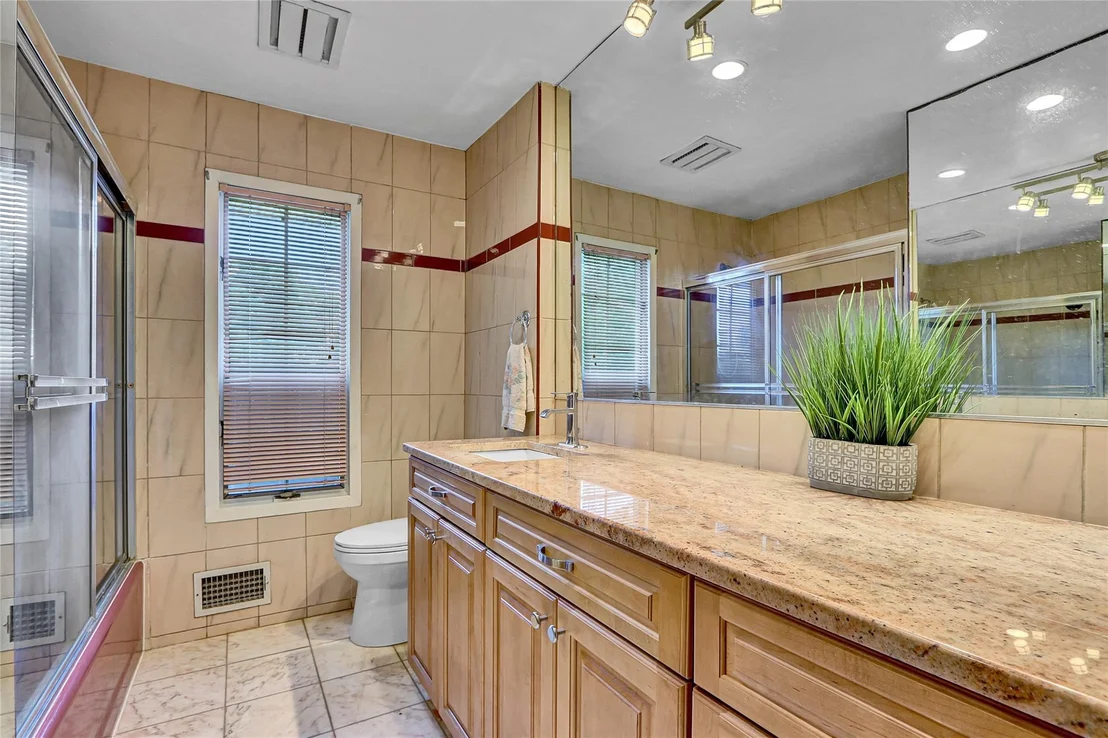 Photo of 18 Pashen Place