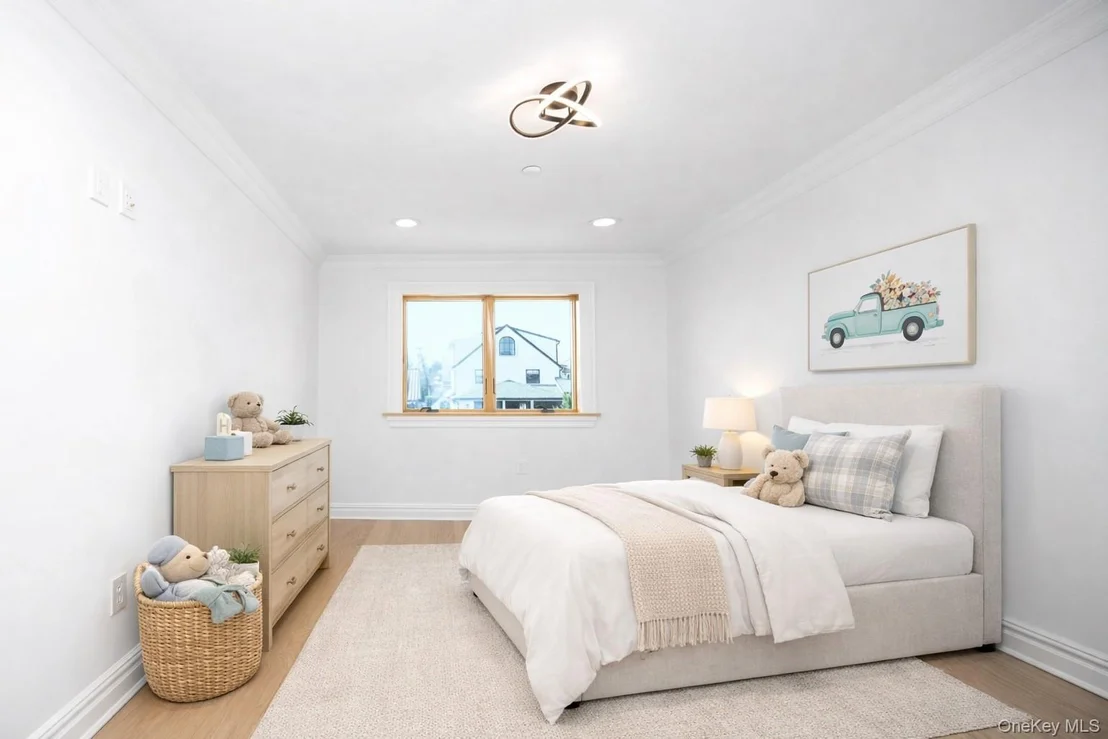 Photo of 10-42 Utopia Parkway