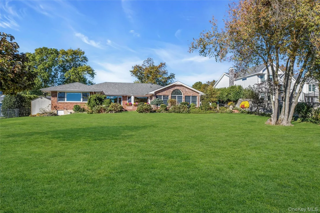 Photo of 11 Cranberry Drive