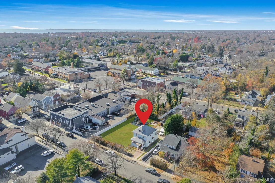 Photo of 4 3rd Avenue