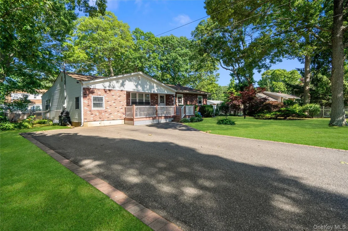 Photo of 35 Corbin Avenue