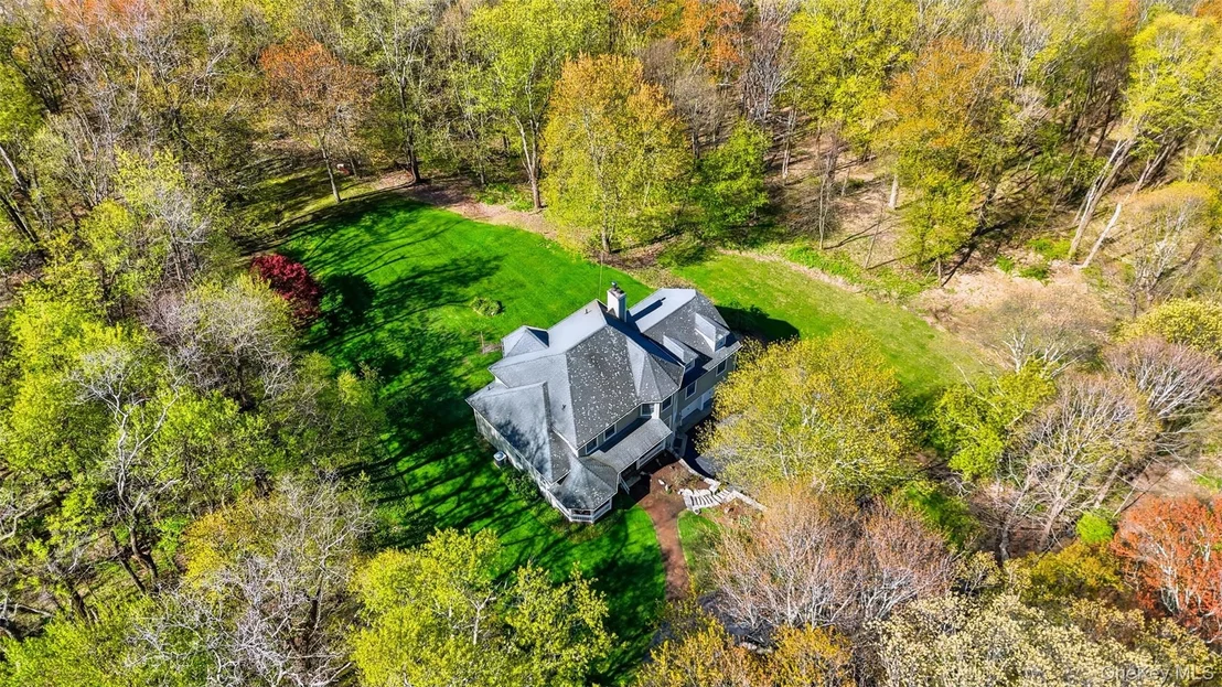 Photo of 17 Skyview Lane