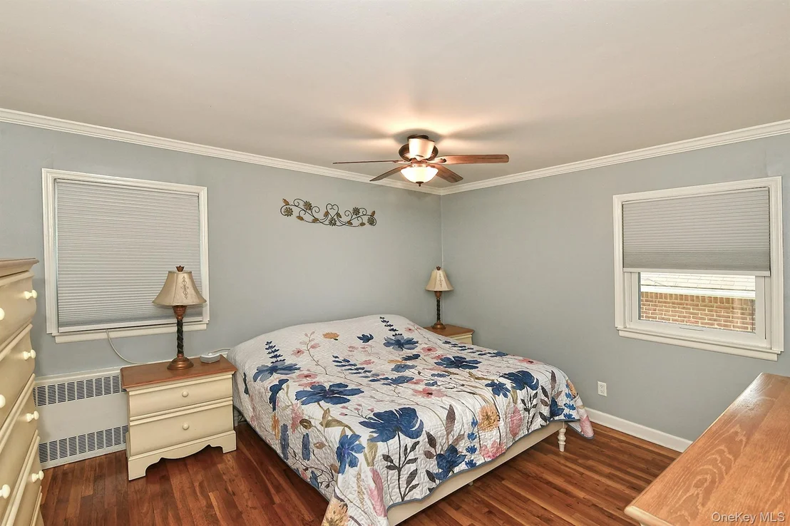 Photo of 4039 Hahn Avenue