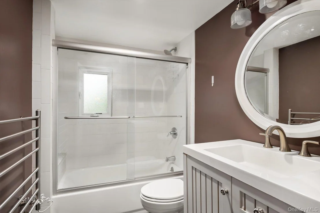 Photo of 234 Foxhurst Road
