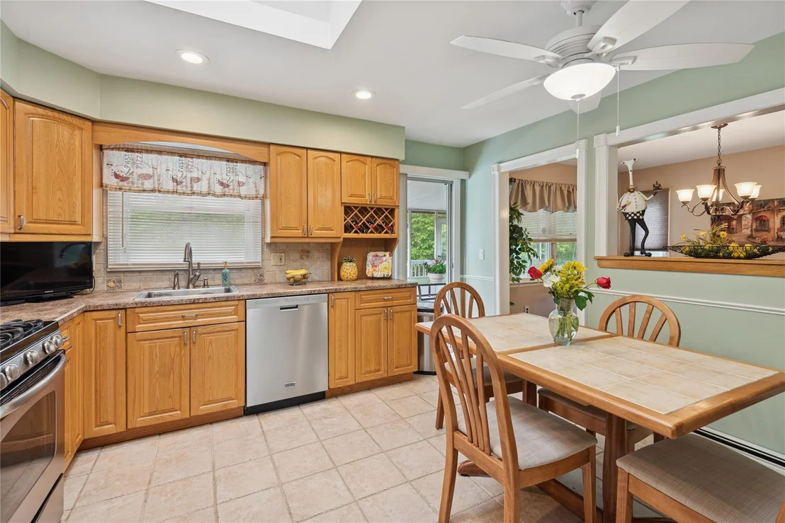 Photo of 40 Dillmont Drive