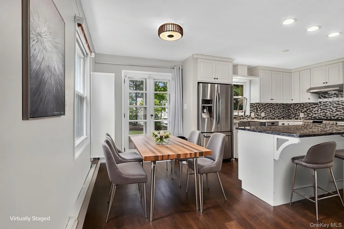 Photo of 30 Chestnut Avenue