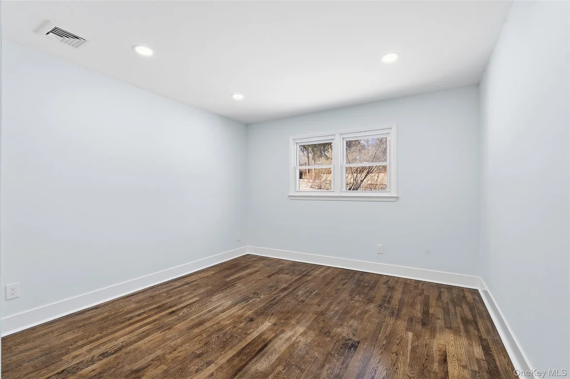 Photo of 1 Cherry Lane