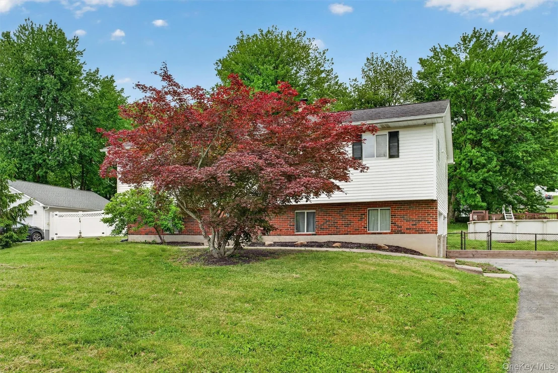 Photo of 76 Maureen Drive