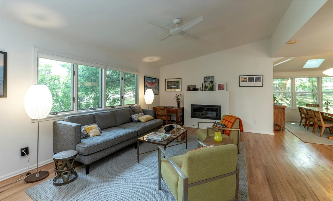 Photo of 204 Radcliff Drive