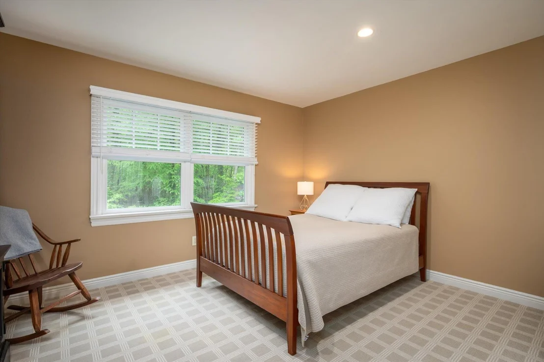 Photo of 84 Saw Mill Road