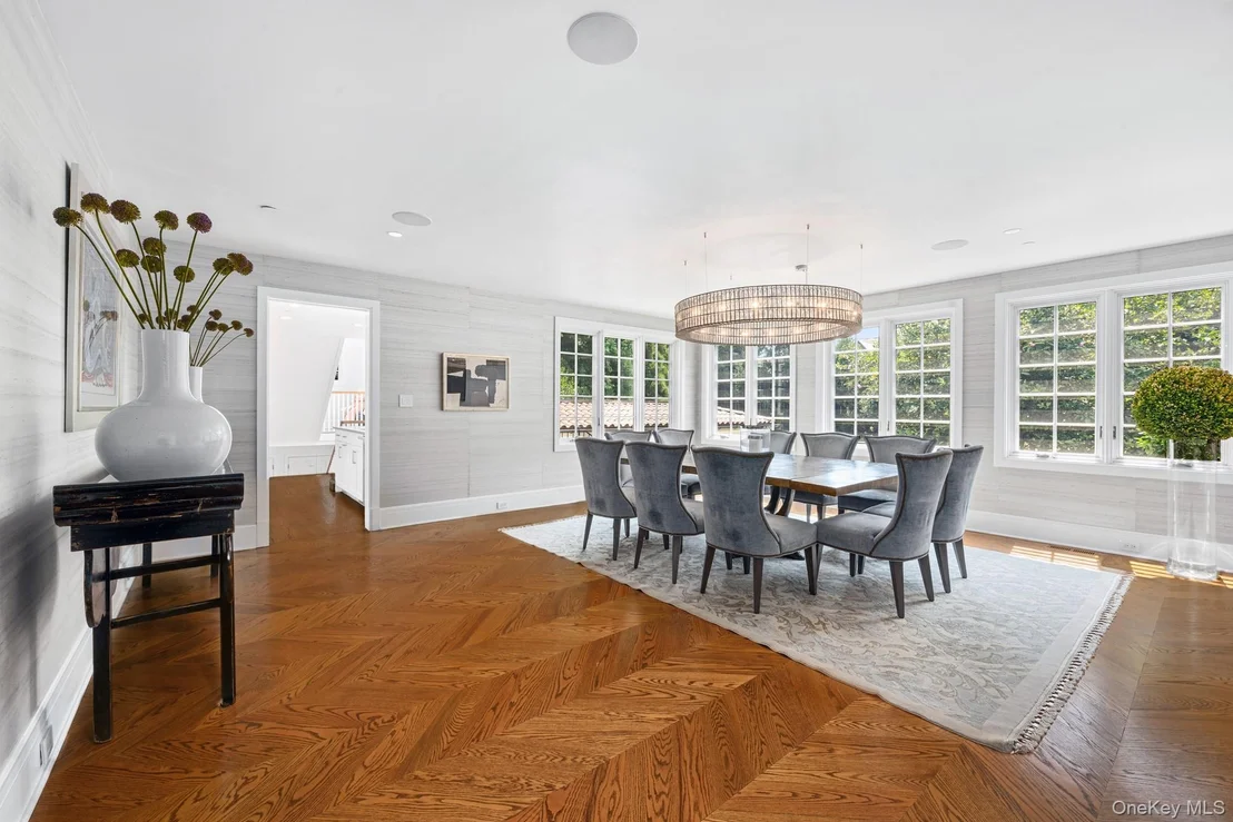 Photo of 73 Park Drive S