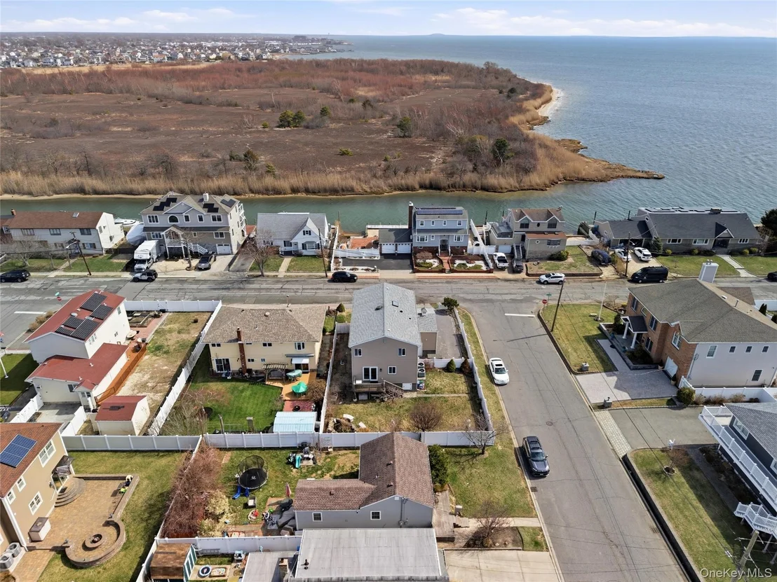 Photo of 184 Inlet Drive