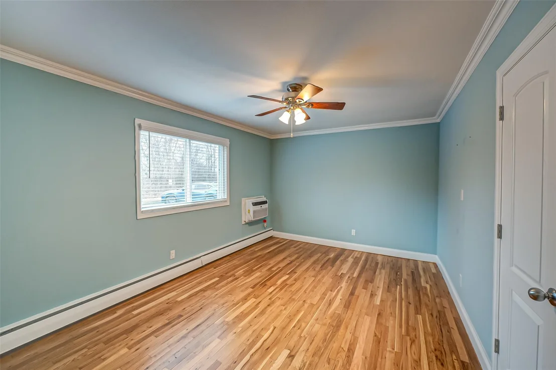 Photo of Unit 2 at 355 Route 111