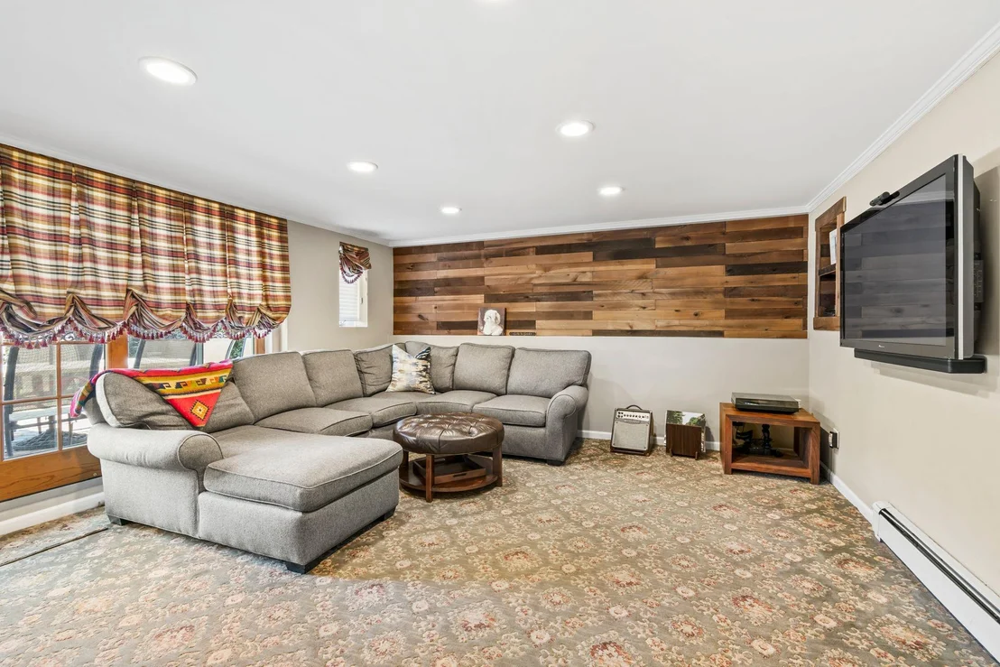 Photo of 38 Roxton Road