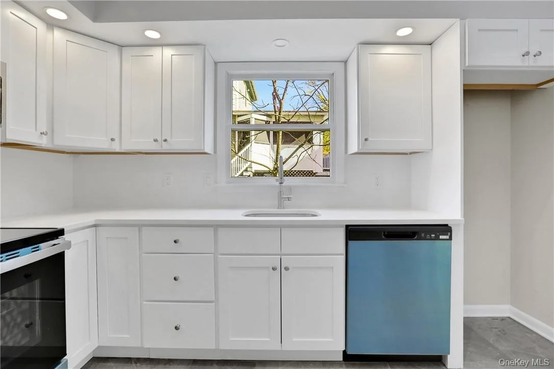 Photo of 2 Requa Street