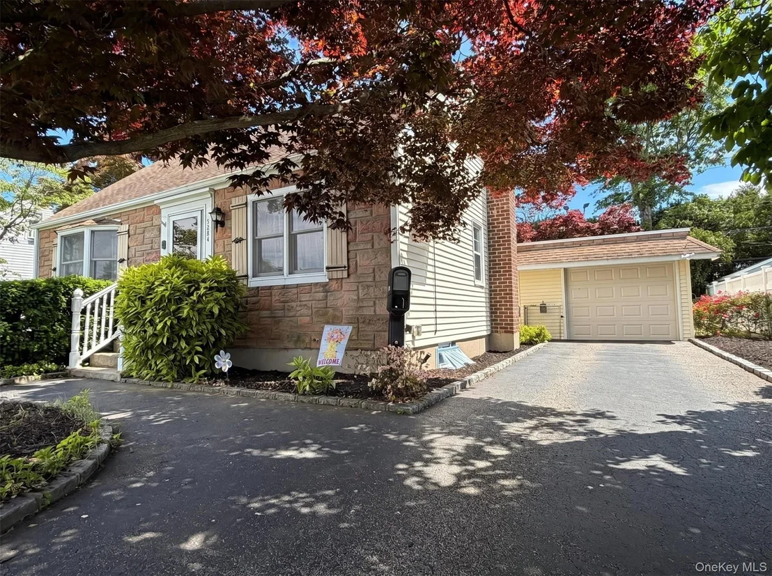 Photo of 3584 Condor Road