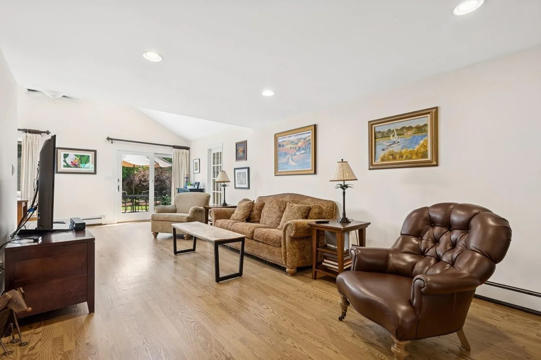 Photo of 2975 Susan Road